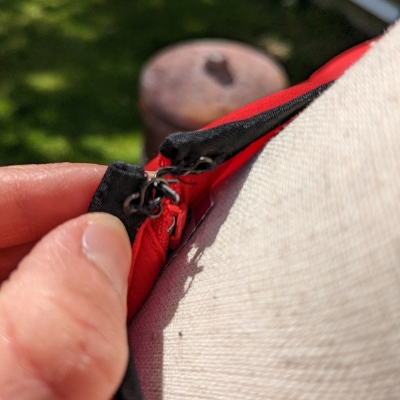 Vintage | Brownstone Studio | Short-Sleeved Red Dress with Pockets - Picture 6 of 7